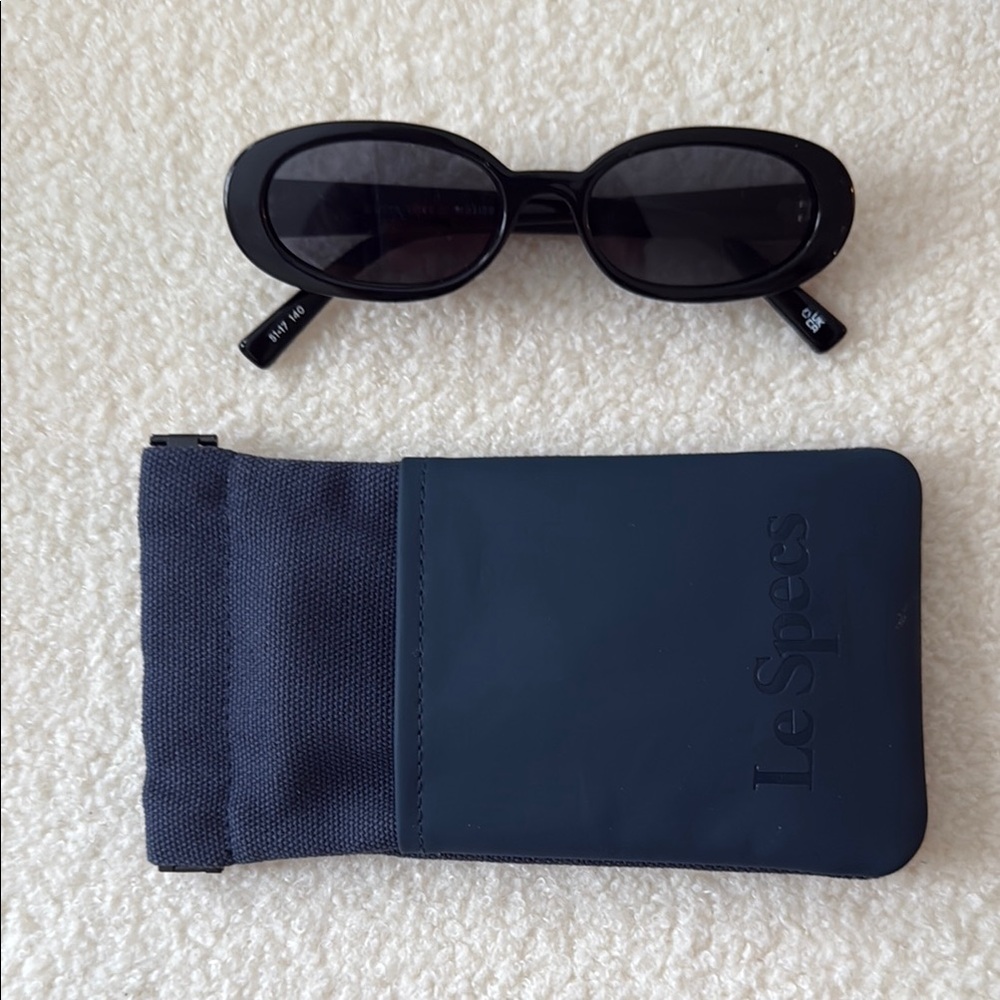 Brand New Le Specs OUTTA LOVE | BLACK SMOKE MONO Sunglasses